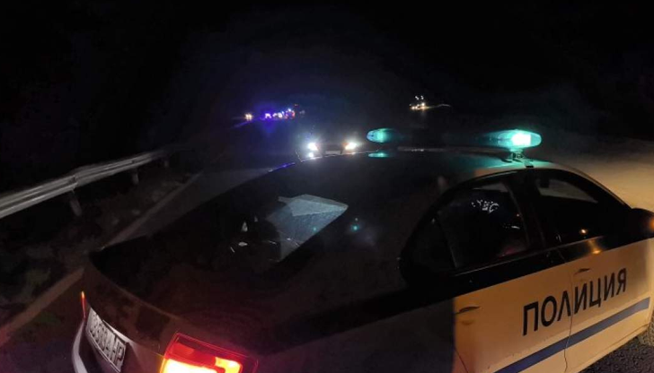 Двама души са ранени при сблъсък между два автомобила77-годишна жена