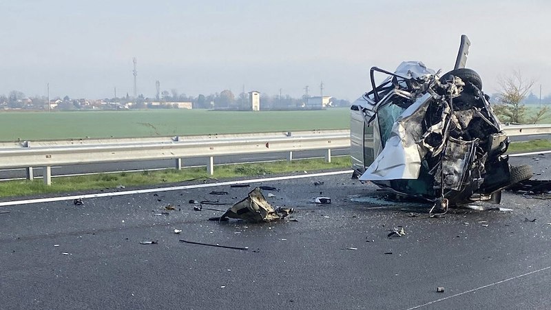 Има загинали, движението е спряноТежка катастрофа е станала на автомагистрала