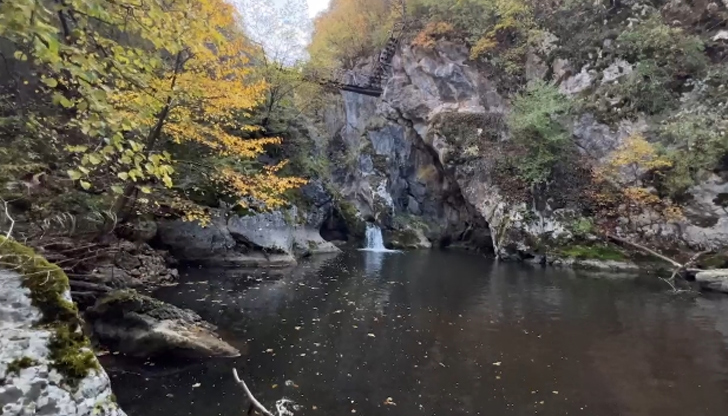Маршрутът край Трън включва Зелени вир и стари дървени мостовеЕдна