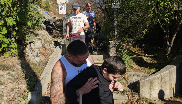 Милен Шидеров от Сливен събира средства за диагностика на 9-годишния