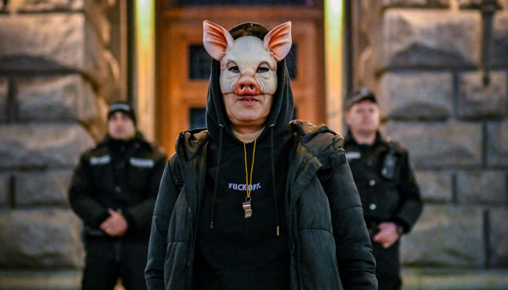 Писателят призова ДБ, ПП и ДСБ да работят като една