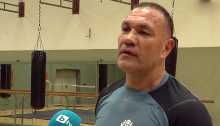 Кобрата ще се срещне с противника си на 12 декември