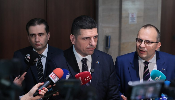 Мартин Димитров предупреди за катастрофа, ако не се махнат допълнителният