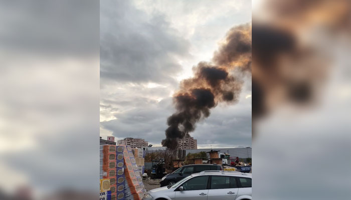 Горяха дървени бараки в близост до КауфландГолям пожар избухна в