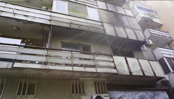 Кухненски диван и климатик изгоряха при инцидента на ул. Руй