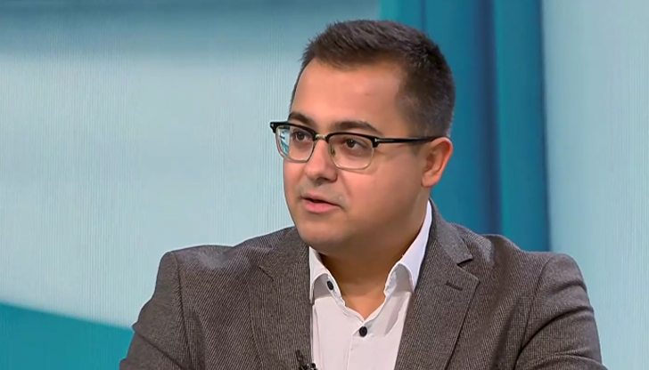 Д-р Красен Иванов разкри трудния път от доброволец до специалист