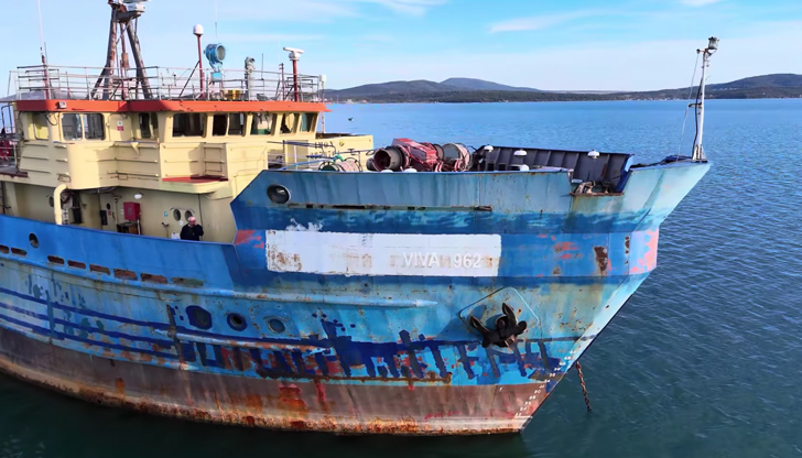 На борда на VIVA 962 са открити само двама душиИстински