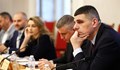 Комисията по енергетика прие бюджета след скандали и искания за оставка