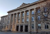 Глобиха мъж за хулиганство пред Съдебната палата в Русе Глобиха мъж за хулиганство пред Съдебната палата в Русе