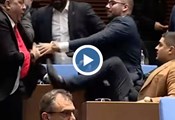 Радостин Василев и Гюнай Далоолу се сбиха в парламента