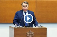 Асен Василев: Холограмата от дивана да каже усеща ли Пеевски във властта
