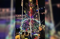 Коледната елха грейна в русенския квартал "Долапите"