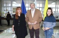 Изкупиха за час стартовите пакети с евромонети в Централна поща - Русе