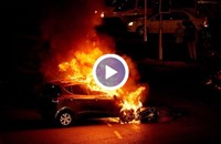 Запалиха колите на жена в София след сигнали за незаконно строителство