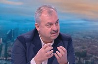 Любчо Нешков: Скопие търси външен враг в лицето на България