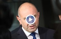 Социолози: Румен Радев приключва, ако не влезе в политиката сега