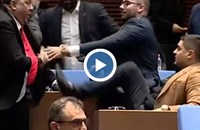 Радостин Василев и Гюнай Далоолу се сбиха в парламента