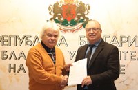 Николай Нанов получи поздравителен адрес от заместник областния управител на Русе