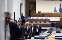"Маркет ЛИНКС": Слави Трифонов изпада от парламента, БСП е на ръба