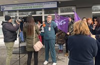 Медици от цялата страна излязоха на протест за по-високи заплати