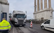 Пускат движението по Дунав мост двупосочно за празниците