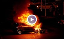 Запалиха колите на жена в София след сигнали за незаконно строителство