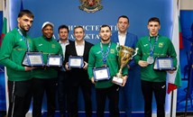 Иван Пешев награди героите от Европейското първенство по бокс