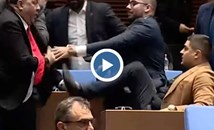 Радостин Василев и Гюнай Далоолу се сбиха в парламента