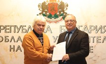 Николай Нанов получи поздравителен адрес от заместник областния управител на Русе