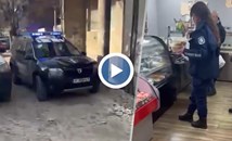 Патрулка на буркани чака полицайка да си напазарува в Русе