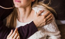 Състраданието към другите прави хората по-щастливи