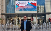 Български студент по медицина впечатли световния елит на неврохирургията в Дубай