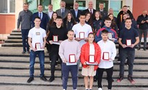 Наградиха десетте най-добри спортисти на Спортното училище в Русе