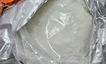 Митничари задържаха суровина за 5000 ампули стероиди в София