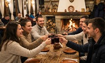 Студенти препълват заведенията в Банско за празника