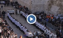 Латинският патриарх поведе коледната процесия към Витлеем