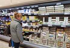 Драстична разлика в цените на храните между Източна и Западна