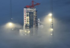 Шънджоу 20 пострада от миниатюрна частица Шънджоу 22 връща екипажаПекин