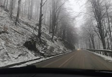 Пътните настилки са почистени но зимните условия изискват подготвени автомобилиЗимата