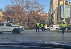 Няма ранени при инцидента движението в района е силно затрудненоТрамвай