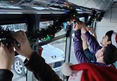 Доброволци от Младежкия парламент преобразиха превозните средства на Общински Транспорт