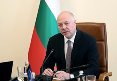 Росен Желязков гарантира стабилност с временна бюджетна рамкаМинистерският съвет разглежда