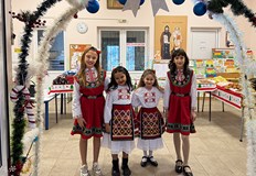 Ученици в Долна Студена представиха Парад на талантите за празникОсновно