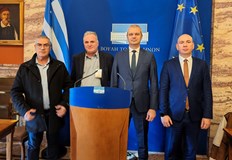 Лидерът на Възраждане договори сътрудничество с гръцката партия АККЕЛ за