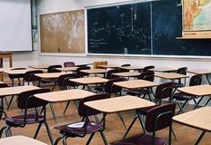 Над 80 от учителите отхвърлят новите изисквания на МОН в