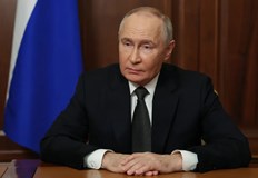 Кремъл потвърди за телефонен разговор между помощника на президента Юрий