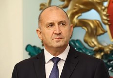 Президентът приключи консултациите и поиска пълно машинно гласуванеПрезидентът Румен Радев