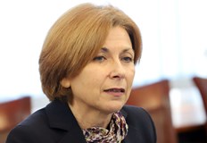 Енергията на протестите трудно ще се успокои само с бюджетни