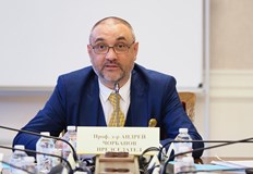 Народният представител внесе заявлението си в деловодството на парламента тази