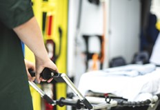 Лекари се борят за живота на 11 годишно дете бащата е